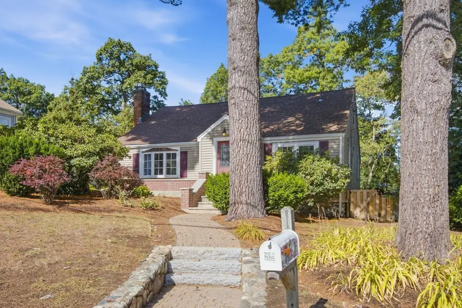 1 Great Pines Ave, Burlington, MA 01803 - #3