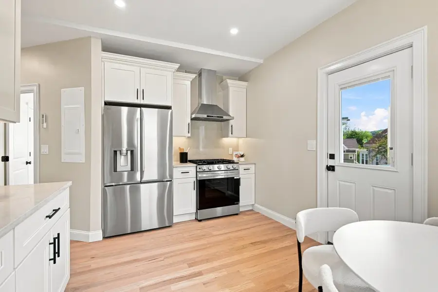 4294 Washington St #2, Boston, MA 02131 - #3