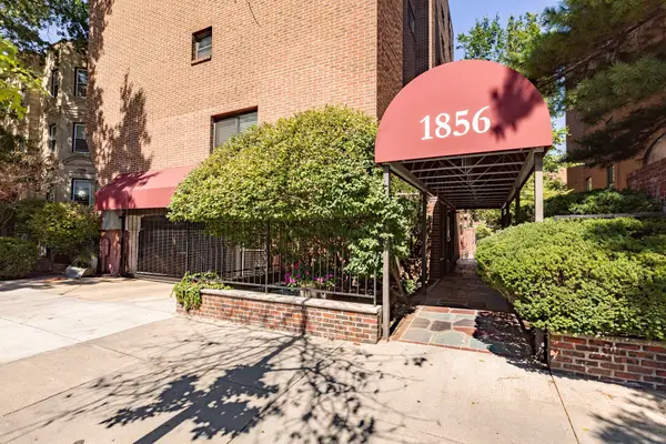 1856 Beacon Street #PHD, Brookline, MA 02445