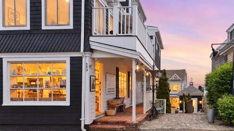 359 Commercial Street #Unit A, Provincetown, MA 02657 - #3