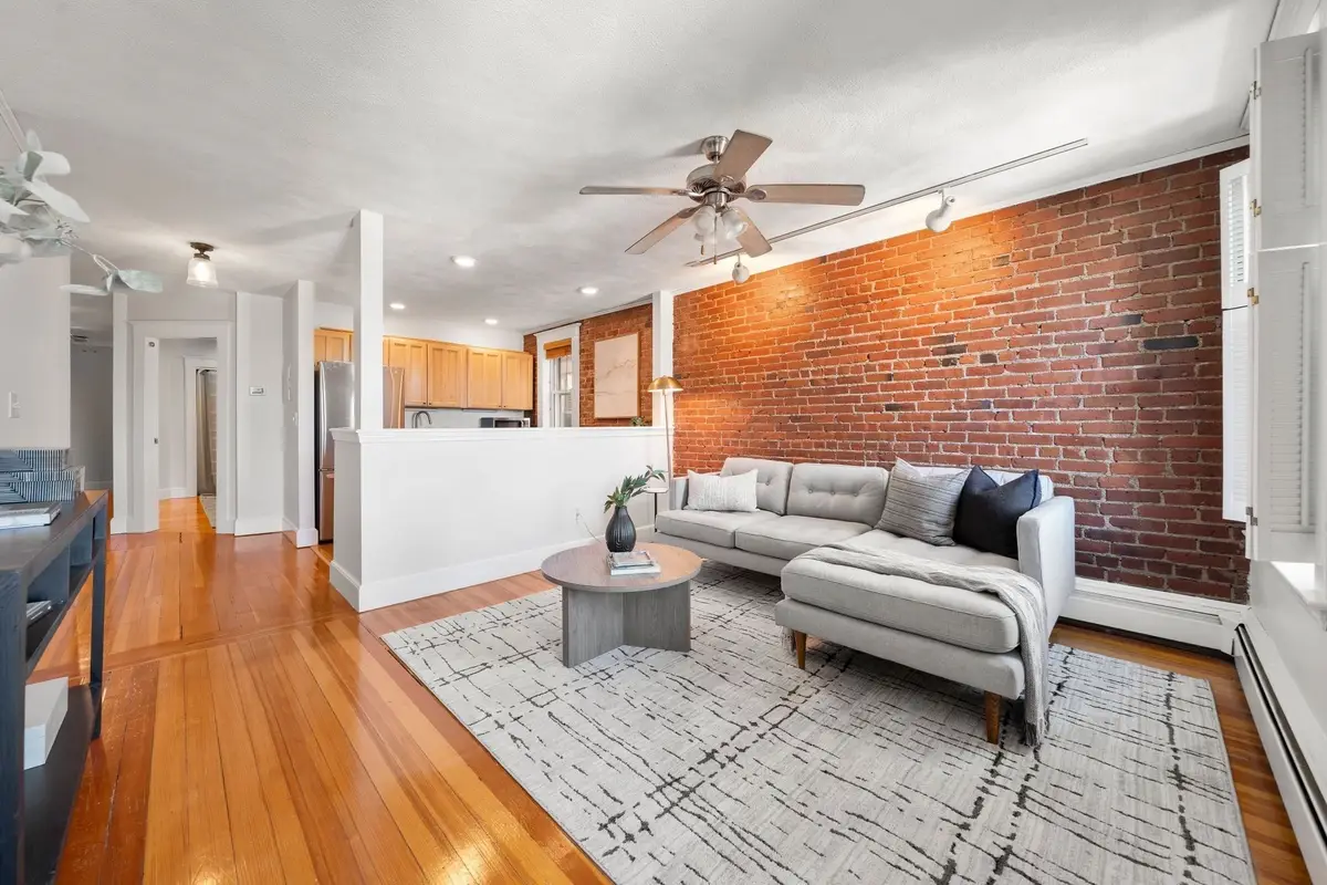 25 South Street #4A, Boston, MA 02135 - #1