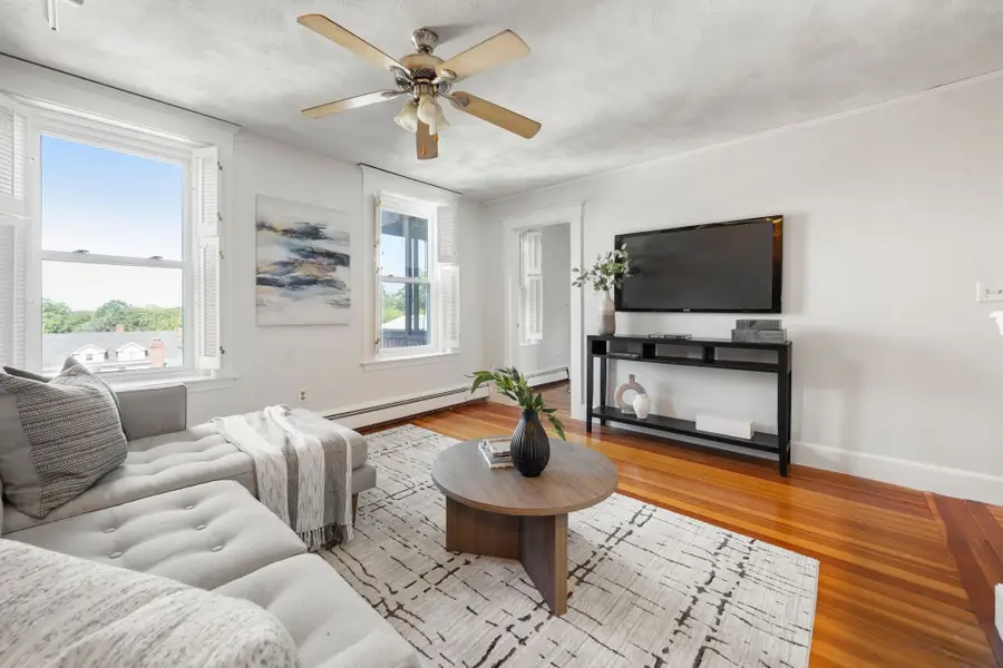 25 South Street #4A, Boston, MA 02135 - #3