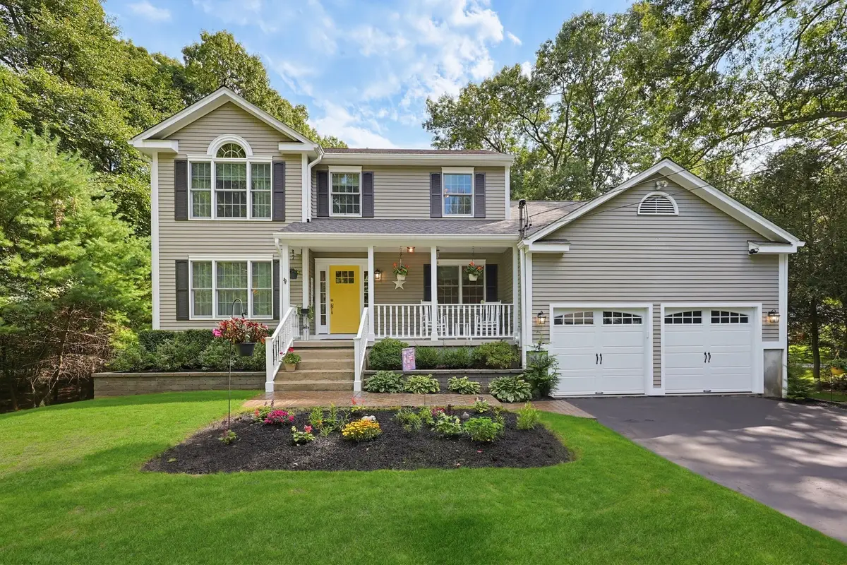125 Walker St, Seekonk, MA 02771 - #1