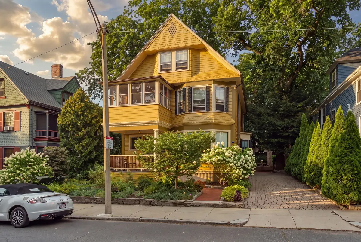 6 Menlo St, Boston, MA 02135 - #1