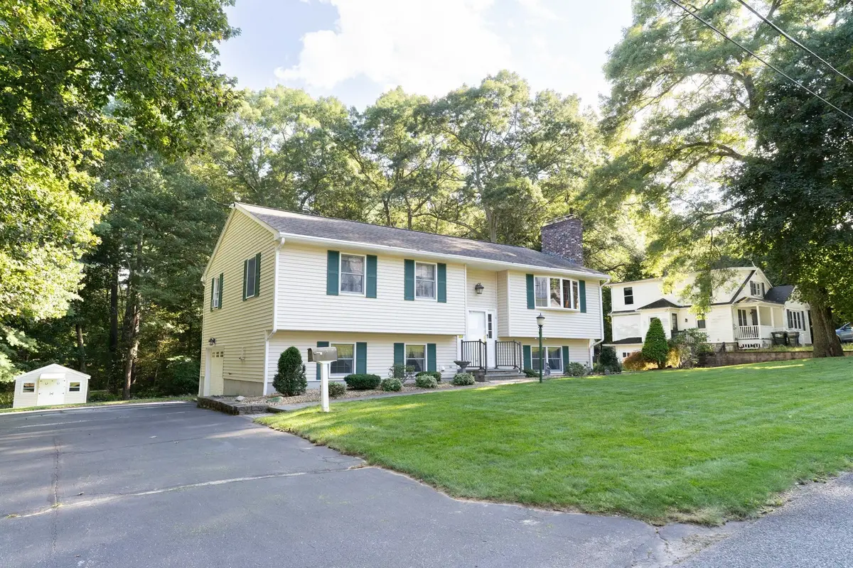 14 Delaney Ave, Dudley, MA 01571 - #1