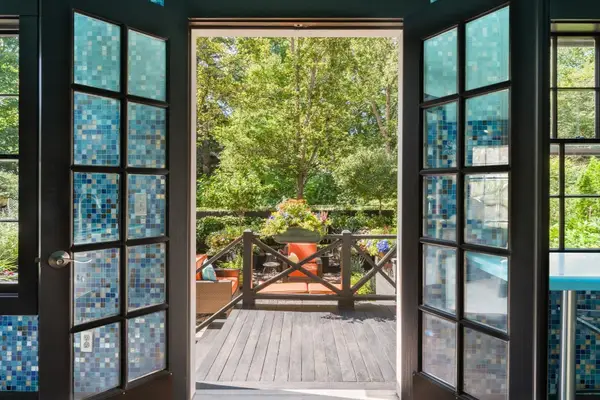 8 Orne Sq #8, Salem, MA 01970