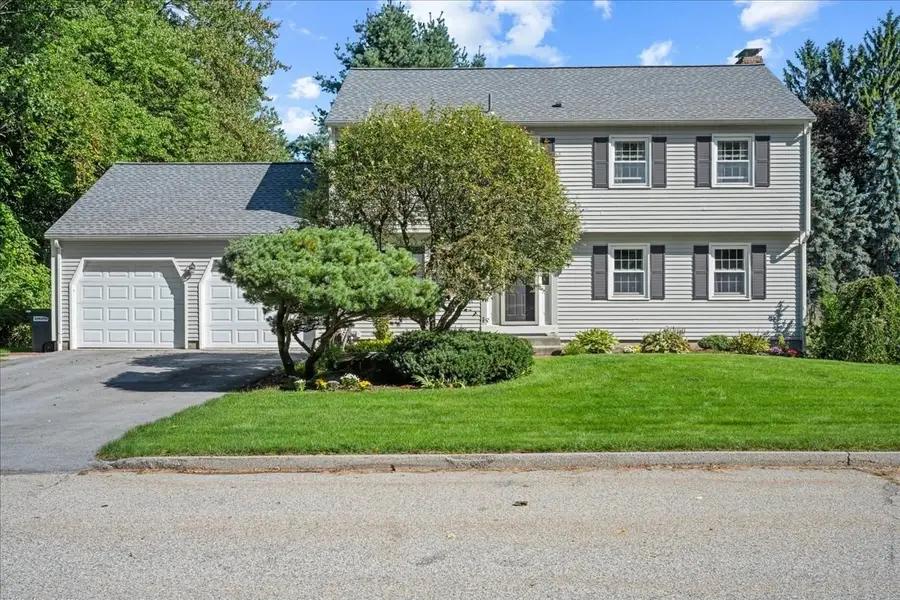 4 Robertson Rd, Auburn, MA 01501 - #2