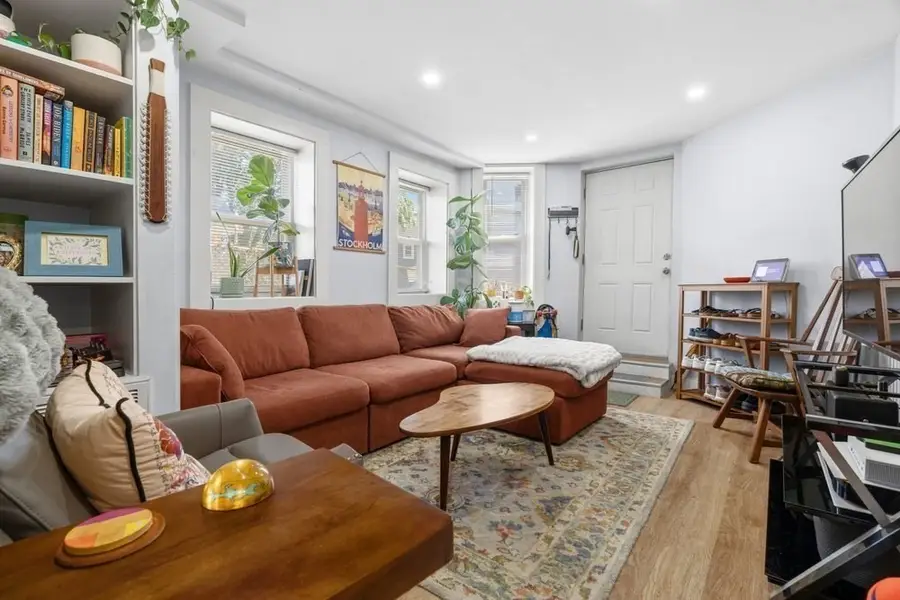 42 Moseley St, Boston, MA 02125 - #3