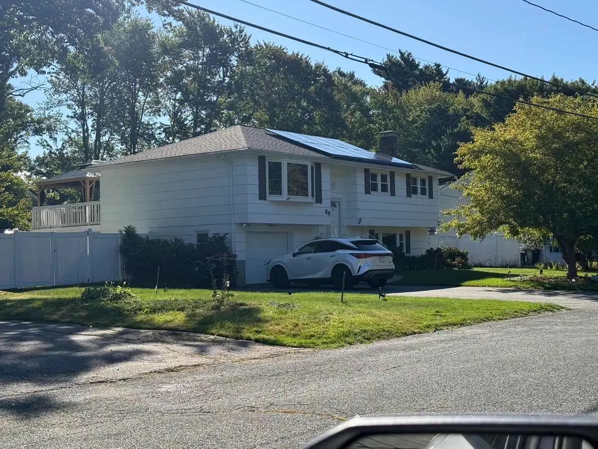 38 Rockland Dr, Brockton, MA 02301 - #1