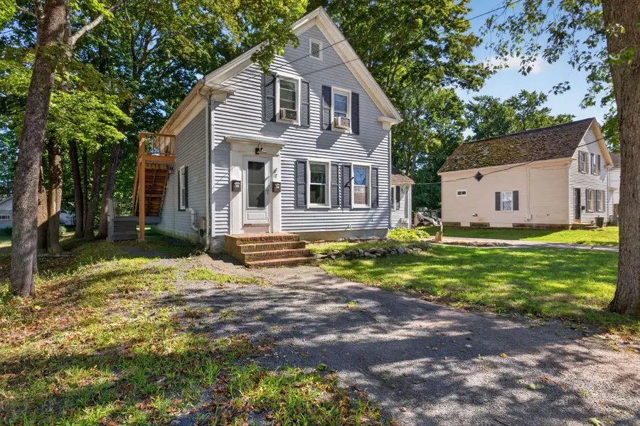 17 Pearl St, Middleboro, MA 02346 - #3