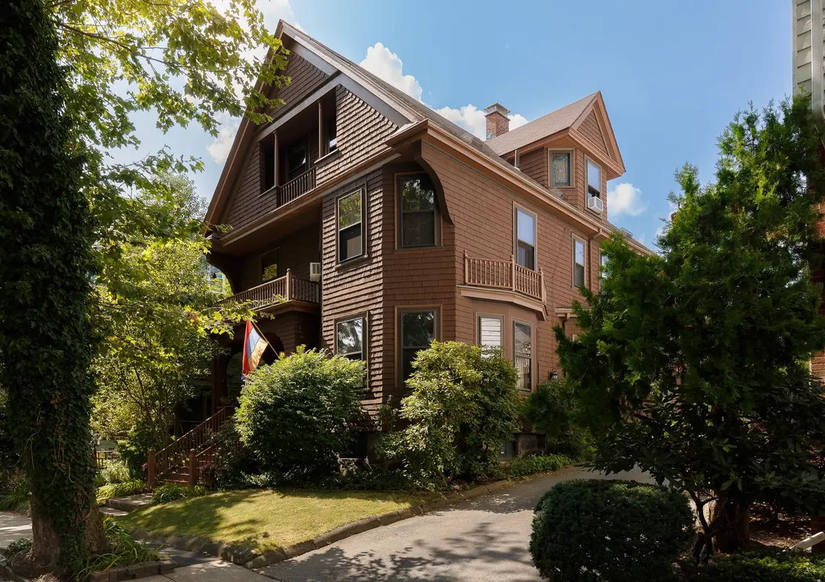 3 Moultrie St, Boston, MA 02124 - #1