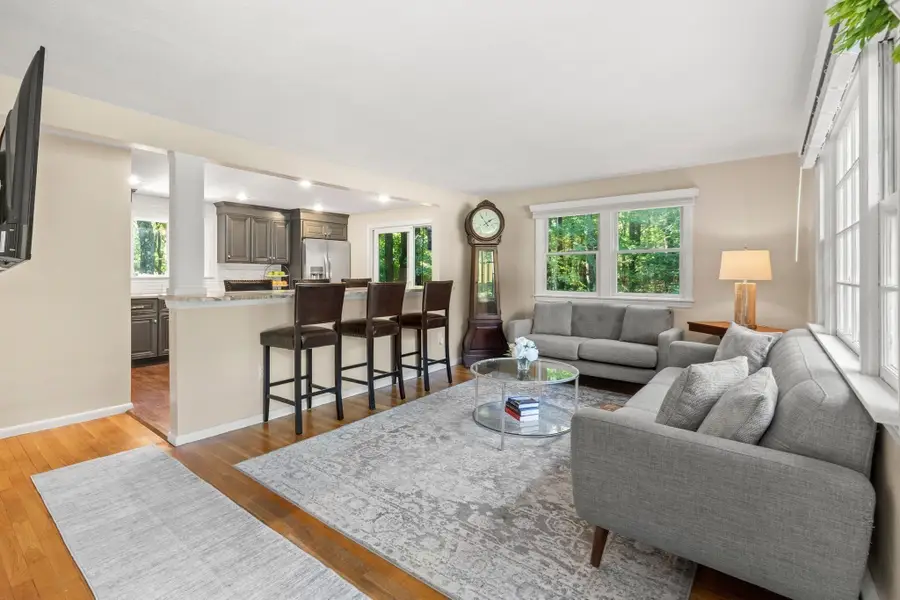 52 Rattlesnake Hill Rd, Andover, MA 01810 - #2