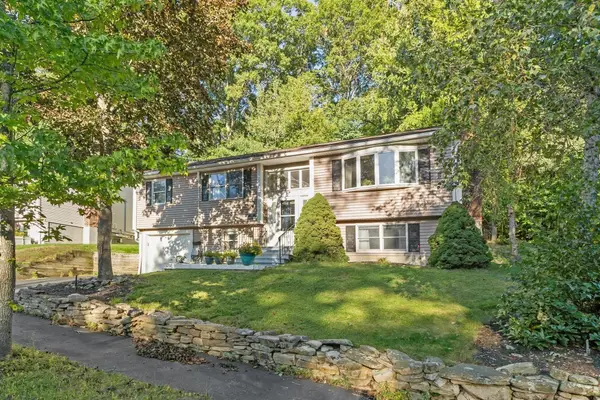 77 Darnell Road, Worcester, MA 01606
