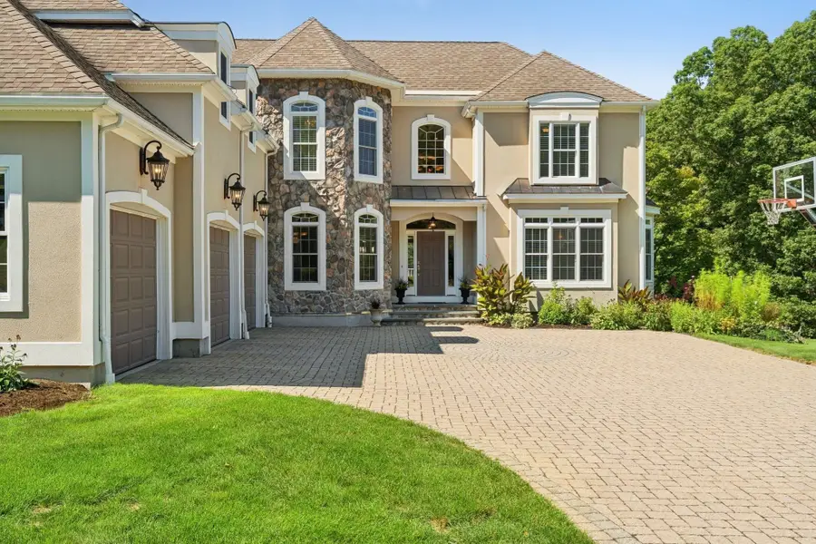 11 Turner Hill Rd, Medfield, MA 02052 - #3
