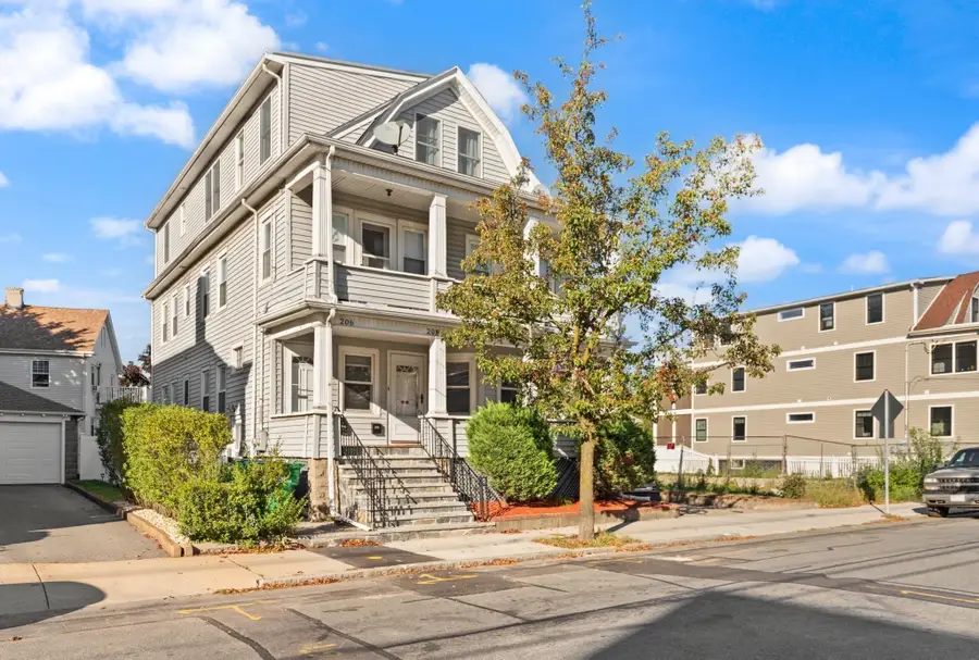 208 Central Ave #1, Medford, MA 02155 - #2