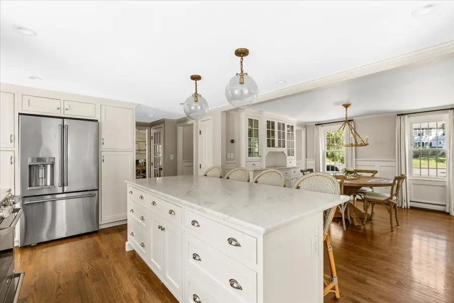 37 Stagecoach Rd, Hingham, MA 02043 - #2