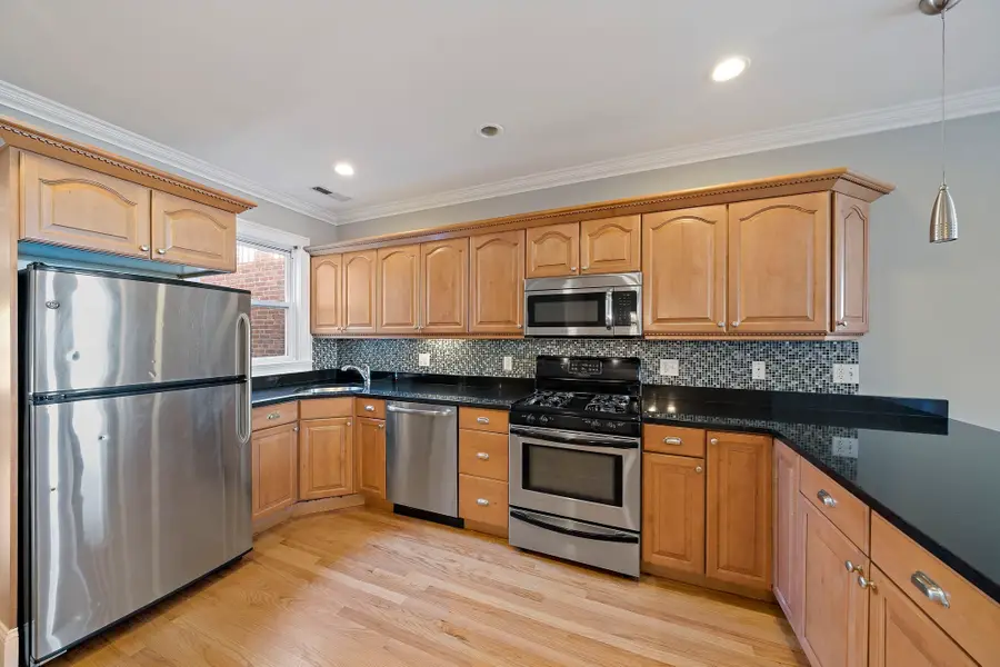 161 Dorchester St #2, Boston, MA 02127 - #2