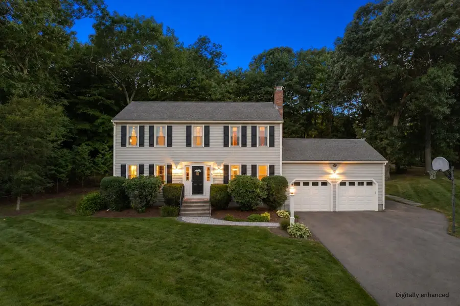 3 Crockett Cir, Hopedale, MA 01747 - #2