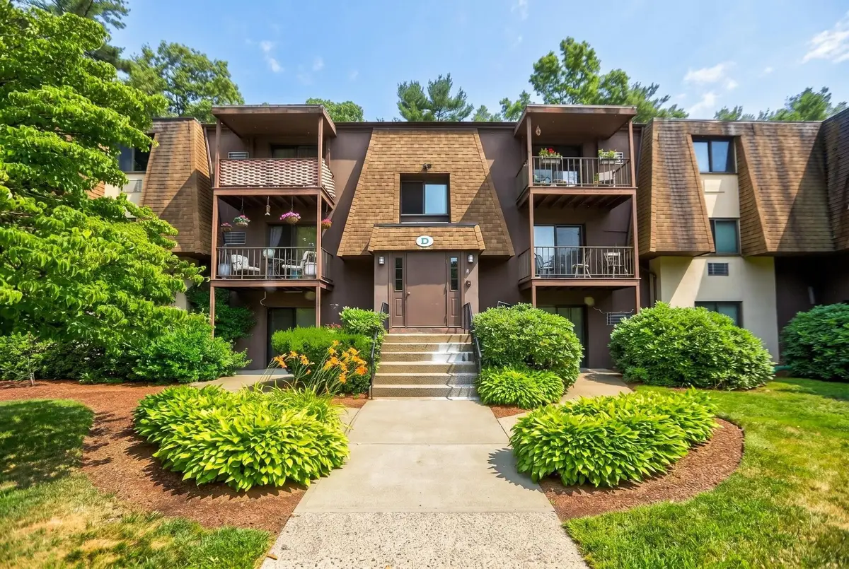 491 W Central St #D2, Franklin, MA 02038 - #1
