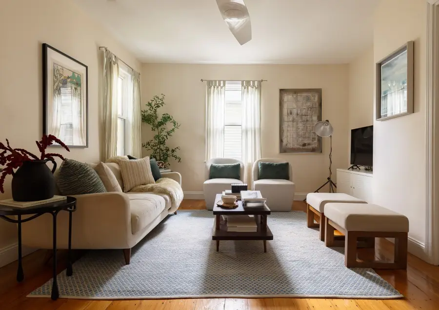 25 Chalk Street #2, Cambridge, MA 02139 - #3