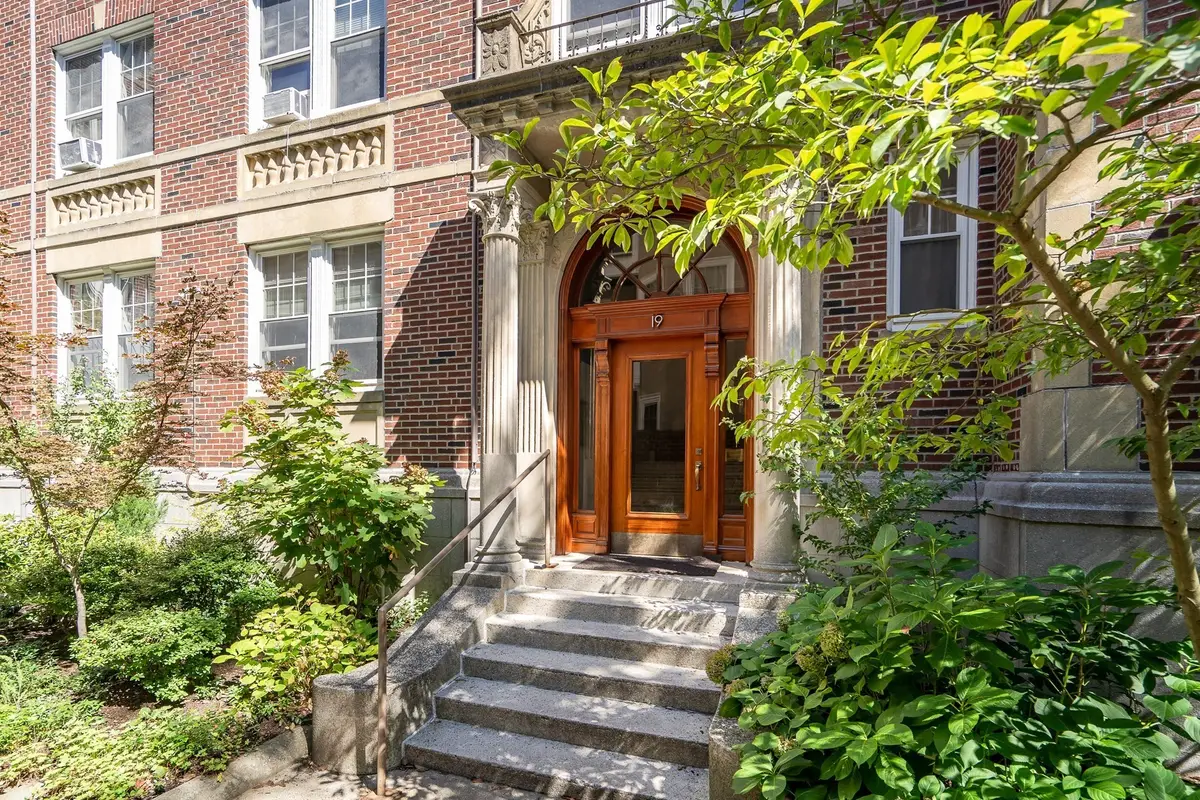 19 Shepard St #3, Cambridge, MA 02138 - #1