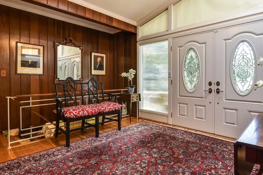 9 Raleigh Rd, Dover, MA 02030 - #3