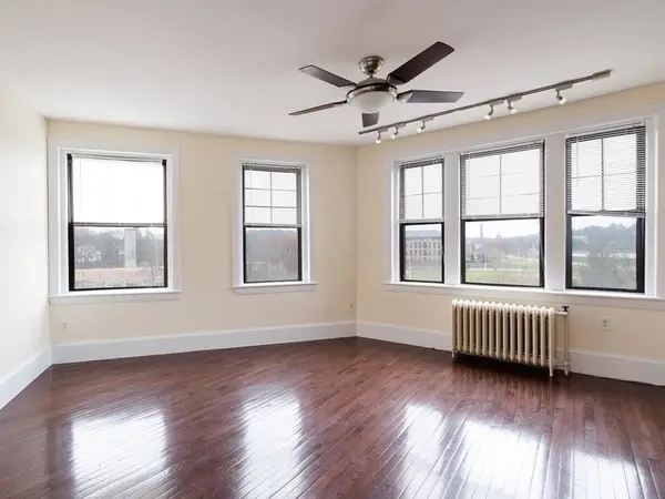 374 Chestnut Hill Ave #54, Boston, MA 02135