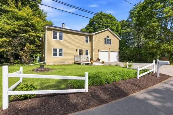 7 Chute Rd, Newbury, MA 01922