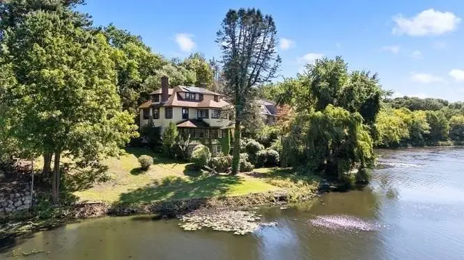 7 Lakeview Terrace, Winchester, MA 01890 - #2