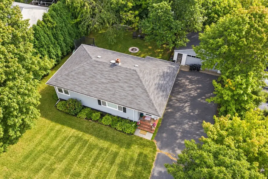 7 Norfolk Ave, Dartmouth, MA 02747 - #2