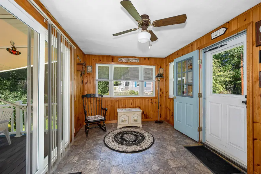 25 Naushon Rd, Billerica, MA 01821 - #3