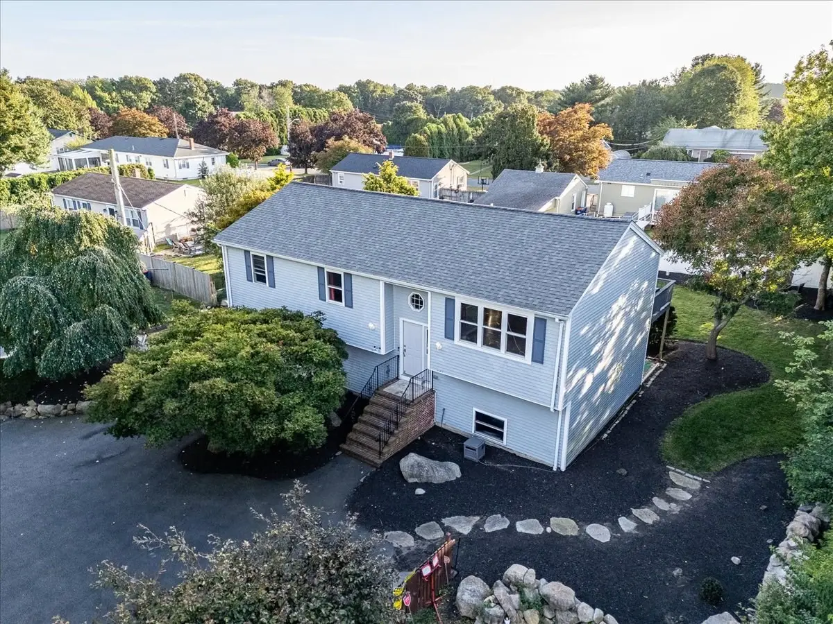 49 Shirley St, New Bedford, MA 02746 - #1