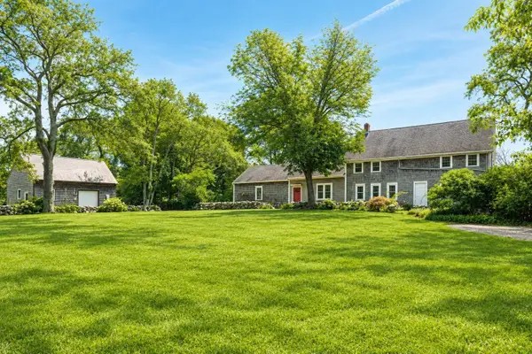 864-866 Pine Hill, Westport, MA 02790