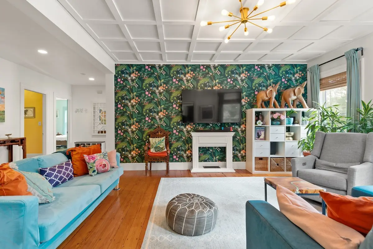 169 Hunnewell Ave #2, Newton, MA 02458 - #1