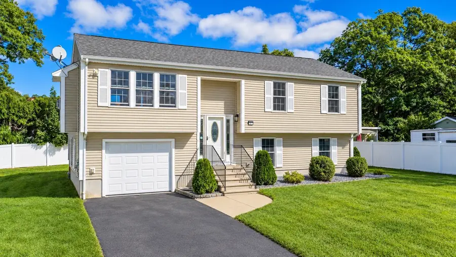 7 Vincent St., Dartmouth, MA 02747 - #2