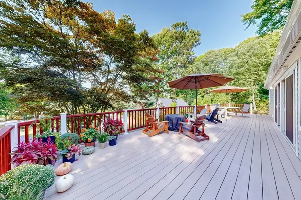 401 Barlows Landing Rd, Bourne, MA 02559