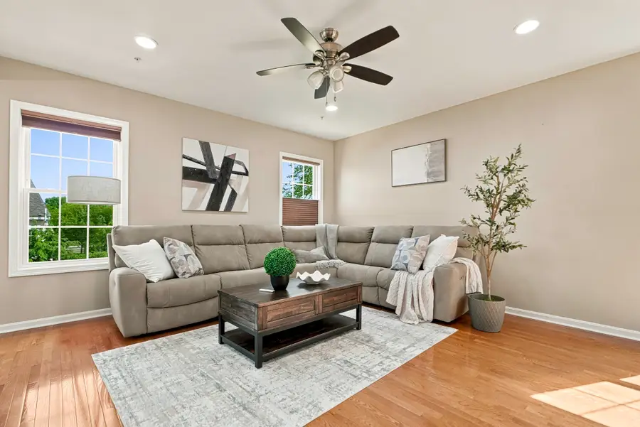 39 Frostpane Ln #39, Hopkinton, MA 01748 - #3
