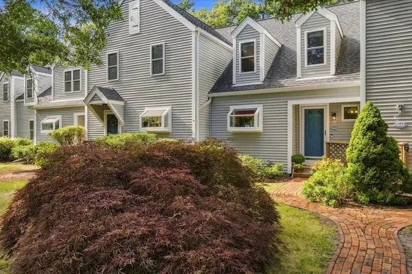 53 Southpoint Dr #H, Sandwich, MA 02563