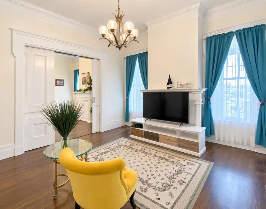 10-12 Bradbury Ave, Medford, MA 02155 - #2