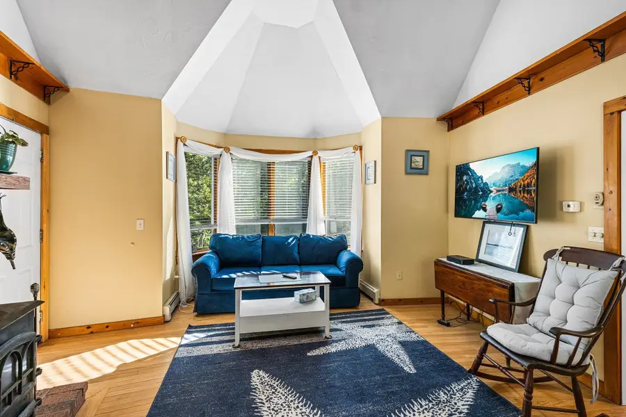 559 Old Jail Ln, Barnstable, MA 02630 - #3