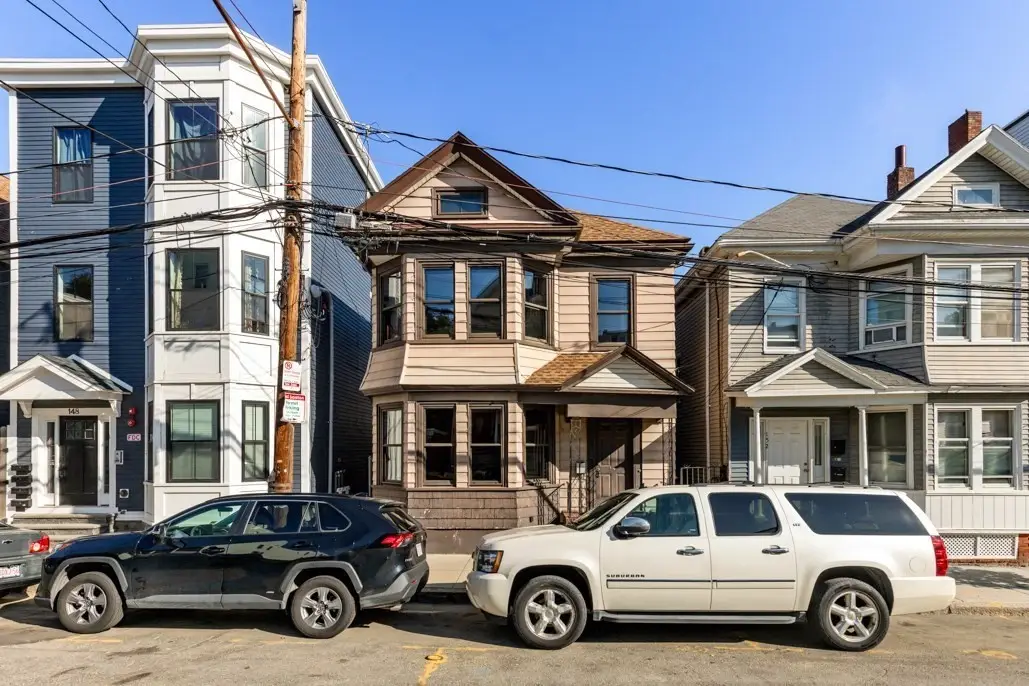 150 Falcon St, Boston, MA 02128 - #1
