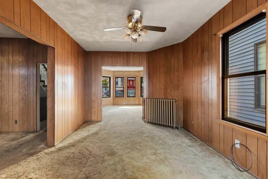 150 Falcon St, Boston, MA 02128 - #3