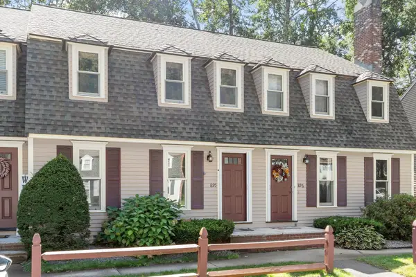895 Wellman Avenue #895, Chelmsford, MA 01863