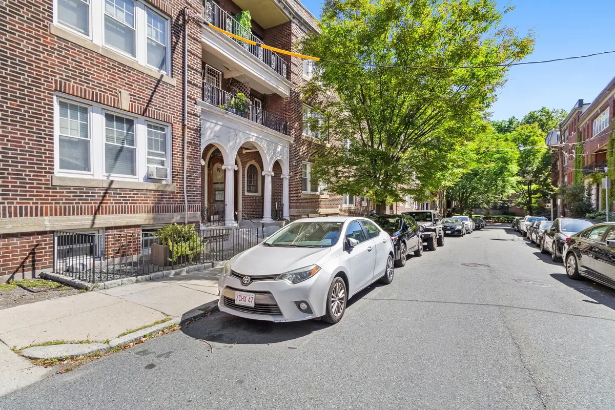 10 Melvin Ave #9, Boston, MA 02135 - #1