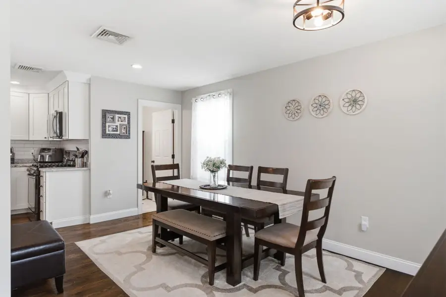5 Fairview Rd, Peabody, MA 01960 - #3