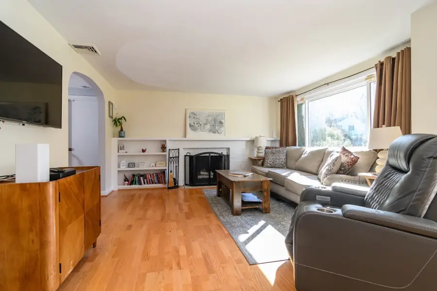 11 Spring Valley Rd, Natick, MA 01760 - #3