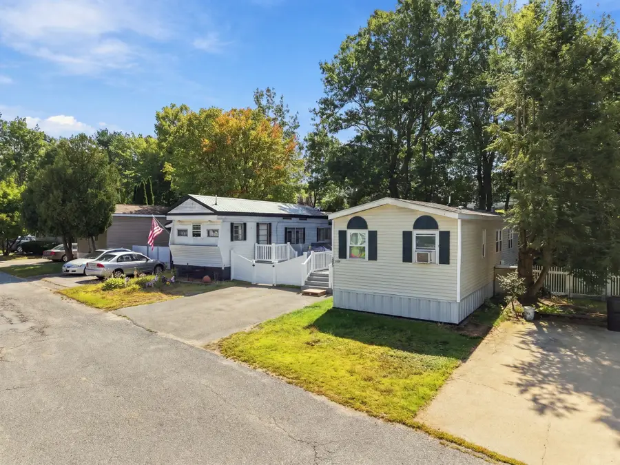 176 Lakeview Street, Tewksbury, MA 01876 - #2
