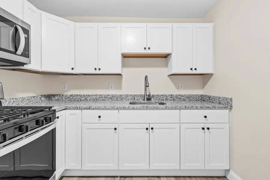 62-64 North St, New Bedford, MA 02740 - #3