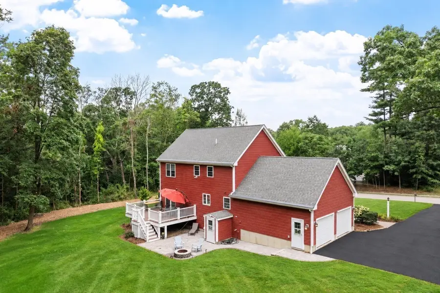 107 Summit Dr, East Bridgewater, MA 02333 - #3