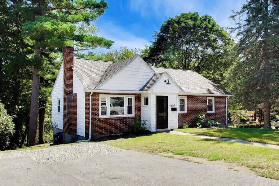 1156 Washington St, Walpole, MA 02081 - #2